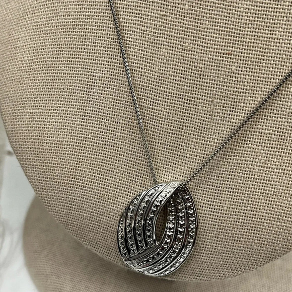 Vintage Technibond Platinum Over Sterling Silver Pendant Necklace - 18" - Picture 11 of 16